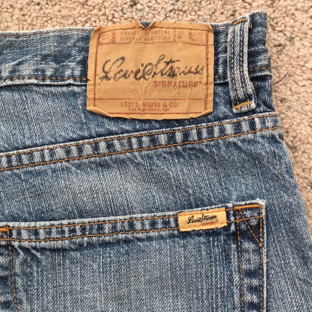 LEVI STRAUSS Distressed Denim Blue Jeans Size 34 x 34 - Picture 8 of 11